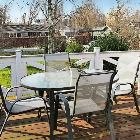 6 Person Holiday In Str By Holiday home